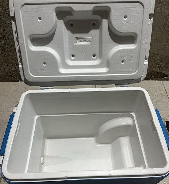 Caixa Térmica / Cooler 38 L – Coleman