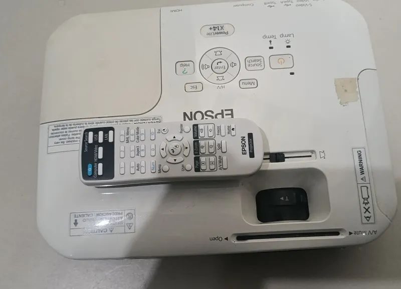 Projetor 3300 LM – Epson