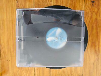 Toca-Discos Pulse – Vinil 33/45 RPM com tampa acrílica